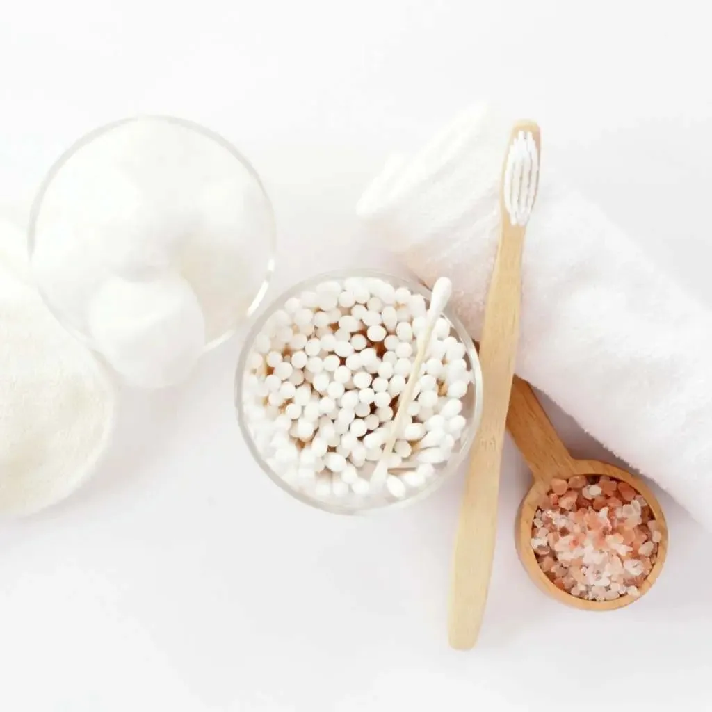 Bamboo Cotton Swabs (200 Pieces)