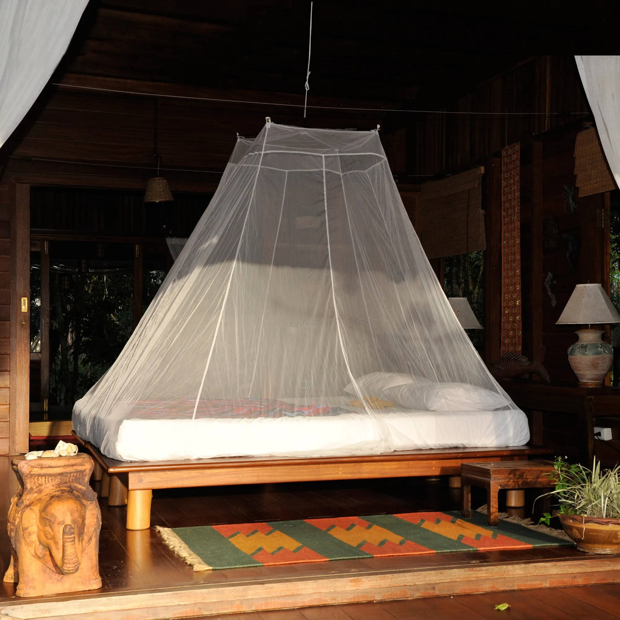 Cocoon Travel Net Ultralight-double White | Buy Cocoon Travel Net Ultralight-double White here | Outnorth