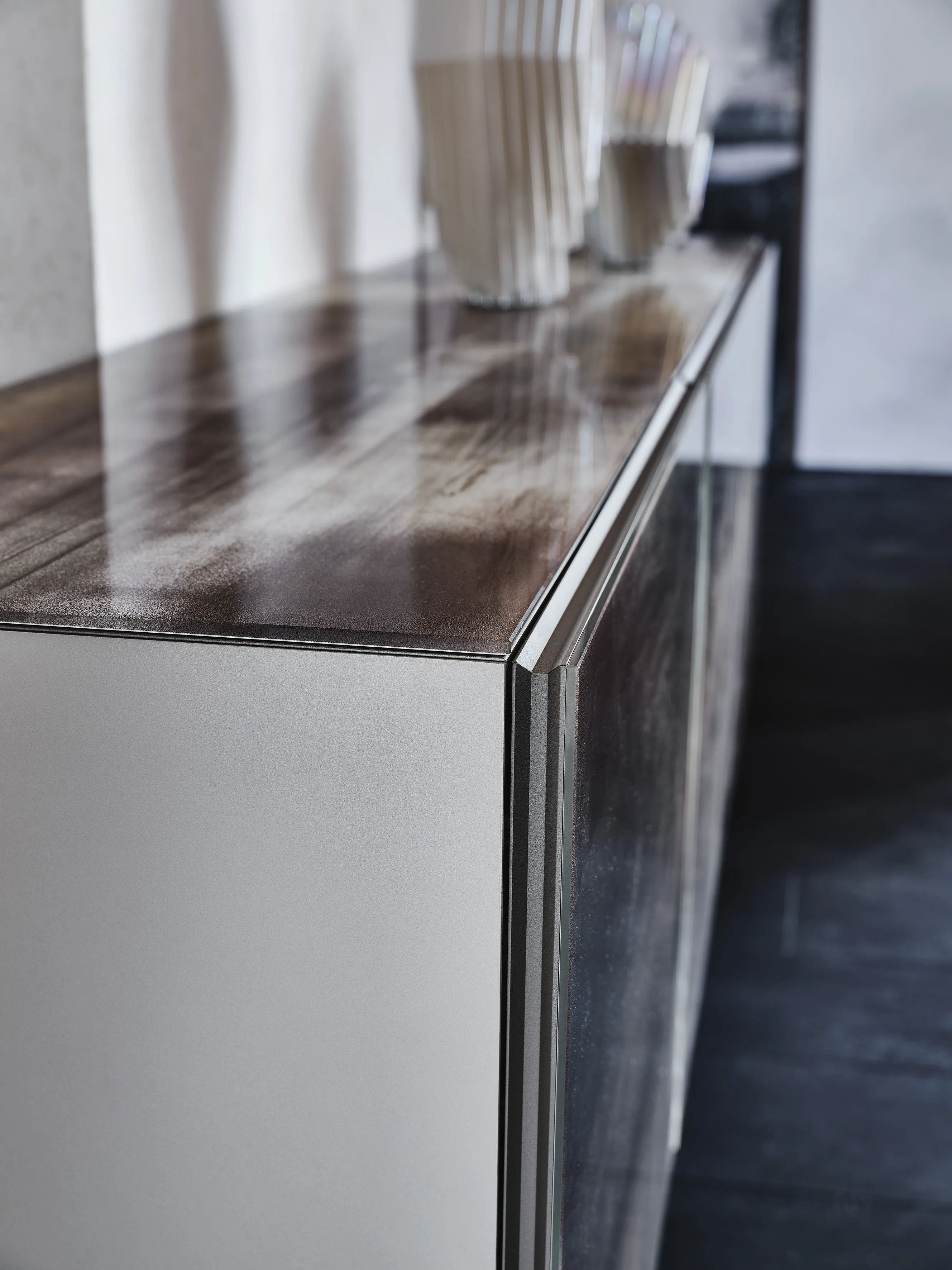 FOCUS Crystalart Sideboard
