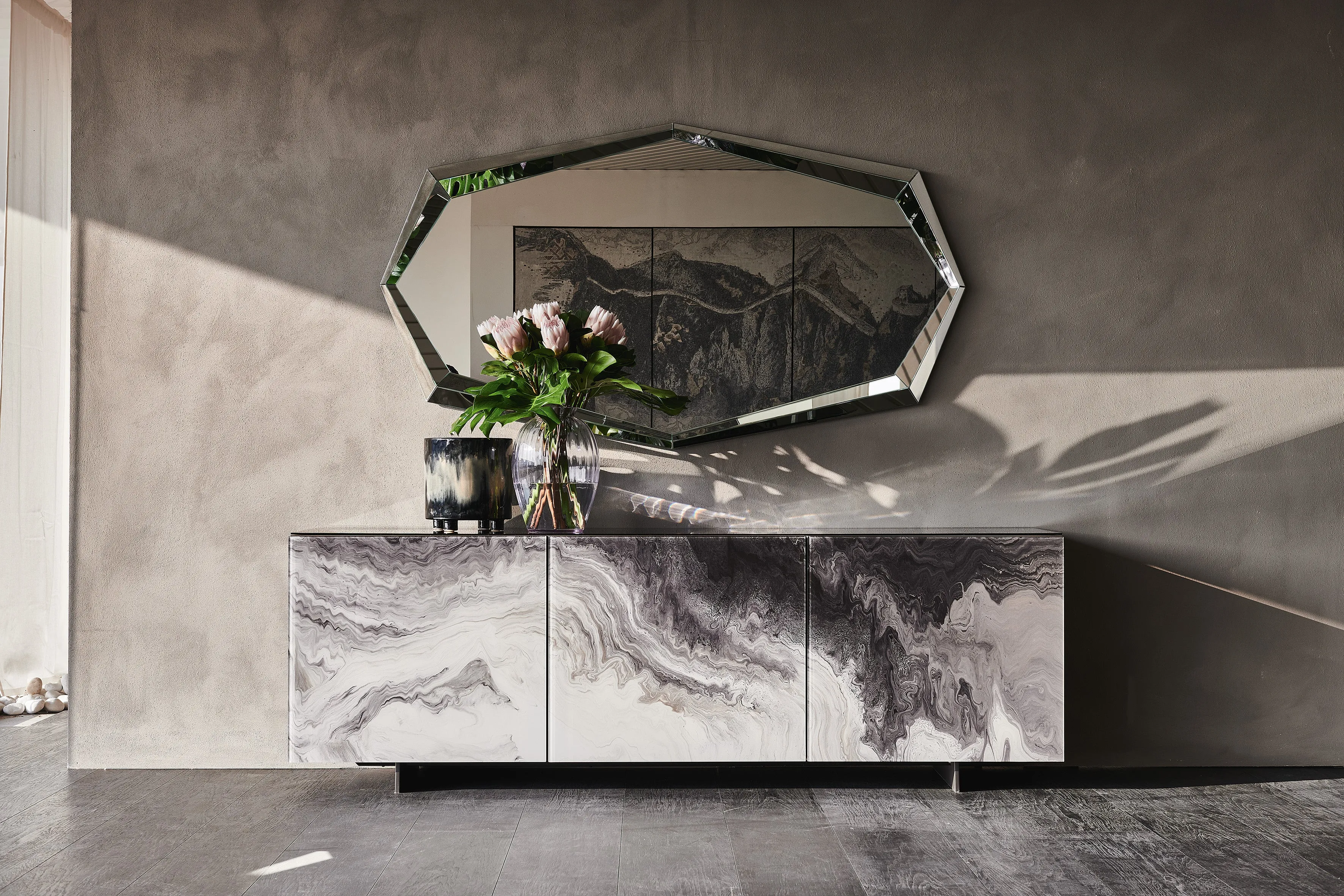 FOCUS Crystalart Sideboard