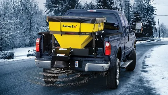 SnowEx V-Pro™ Poly Hopper Spreader