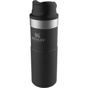 Stanley Classic Trigger-Action Travel 0,47L Matte Black | Buy Stanley Classic Trigger-Action Travel 0,47L Matte Black here | Outnorth
