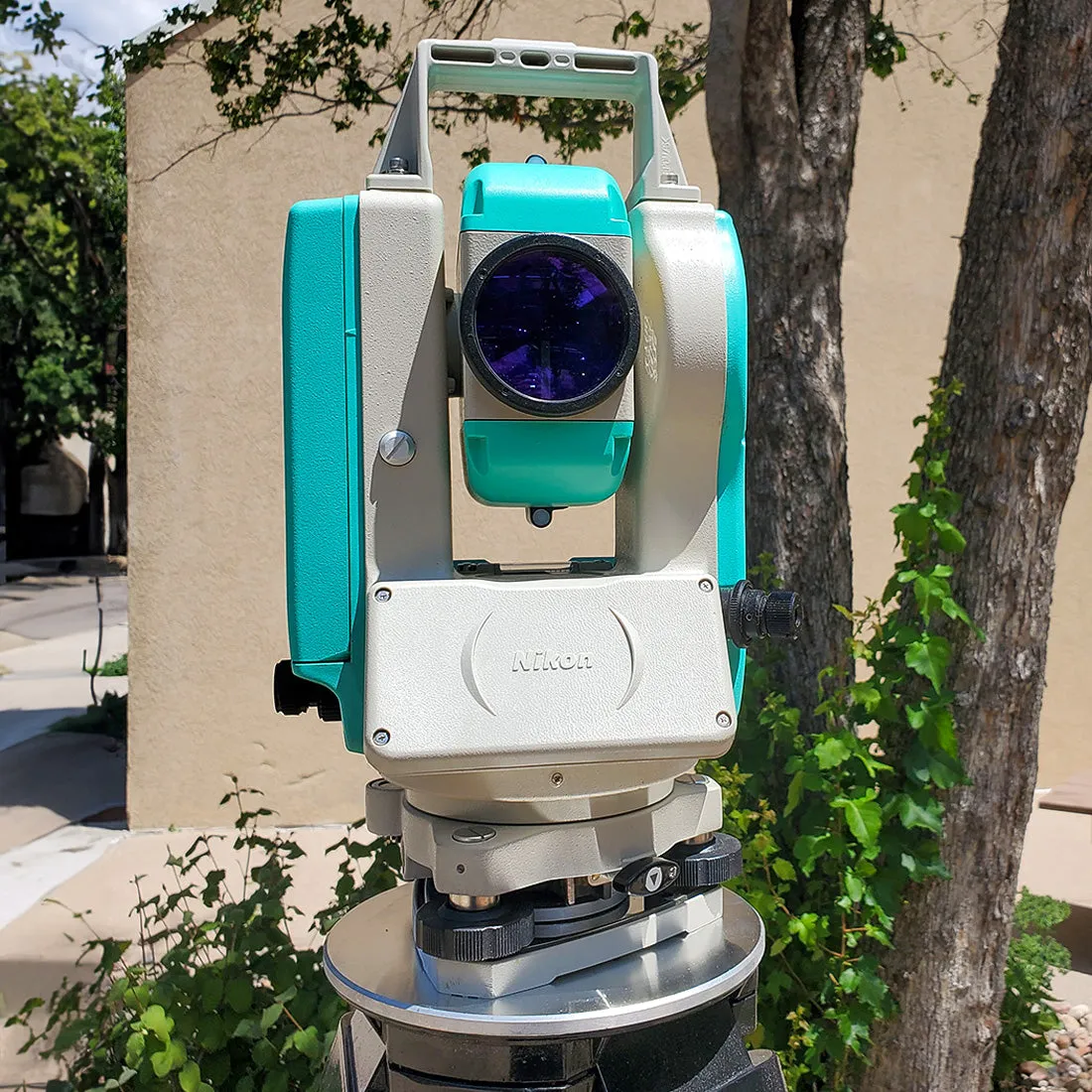 USED NPL-322  5" Dual Axis Total Station