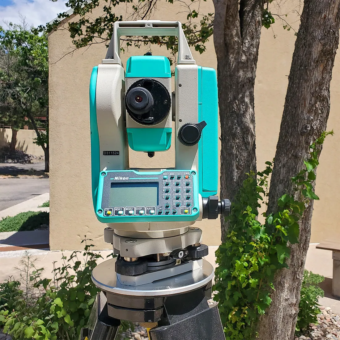 USED NPL-322  5" Dual Axis Total Station